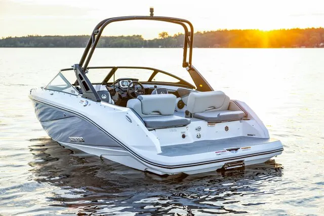 Scarab 195 SE — Prenesi katalog