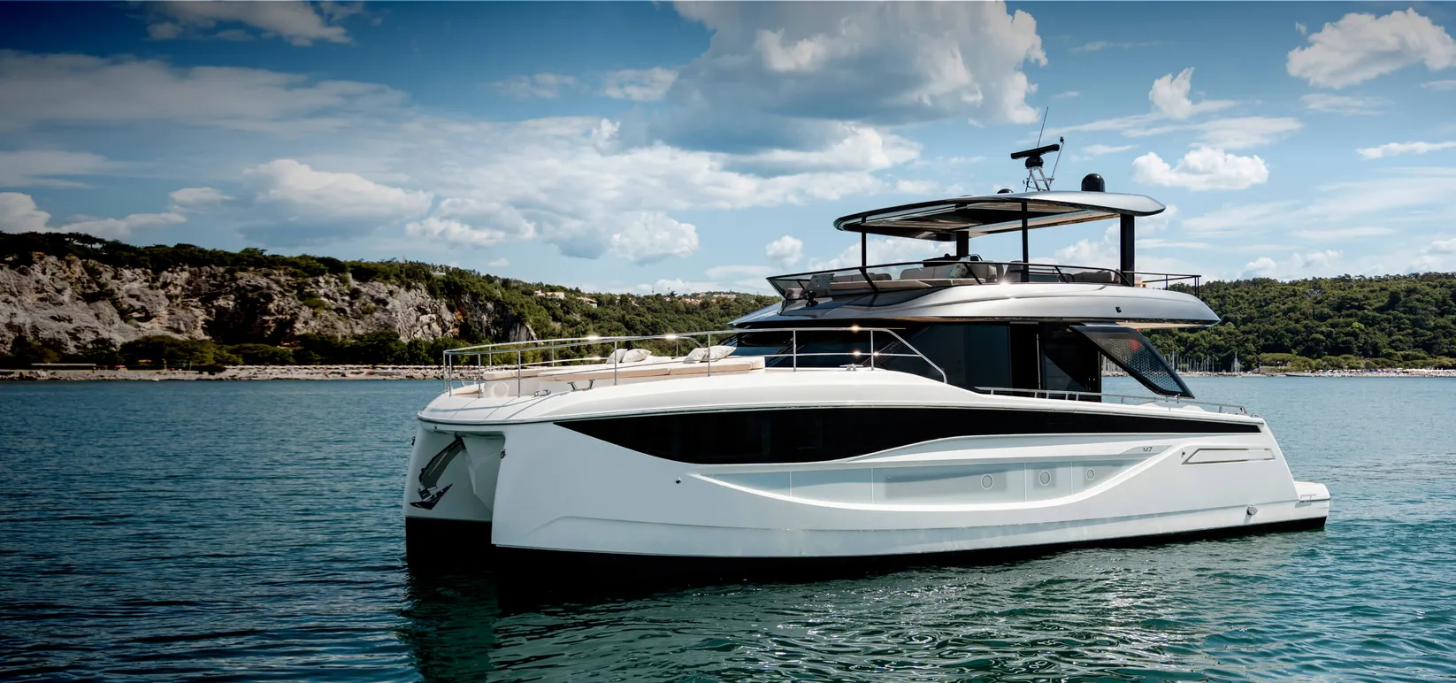 PRESTIGE M7